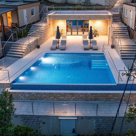 Boora Glamp Experience & Heated Infinity Pool Hotel Senj  Exterior photo